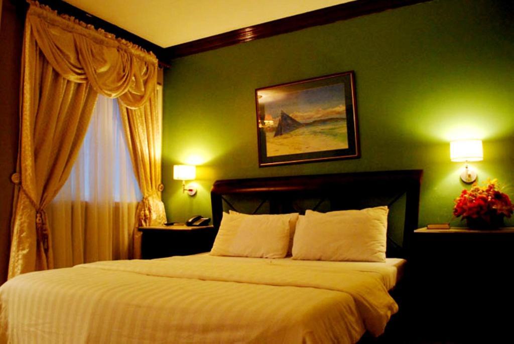 Cebu Business Hotel Εξωτερικό φωτογραφία