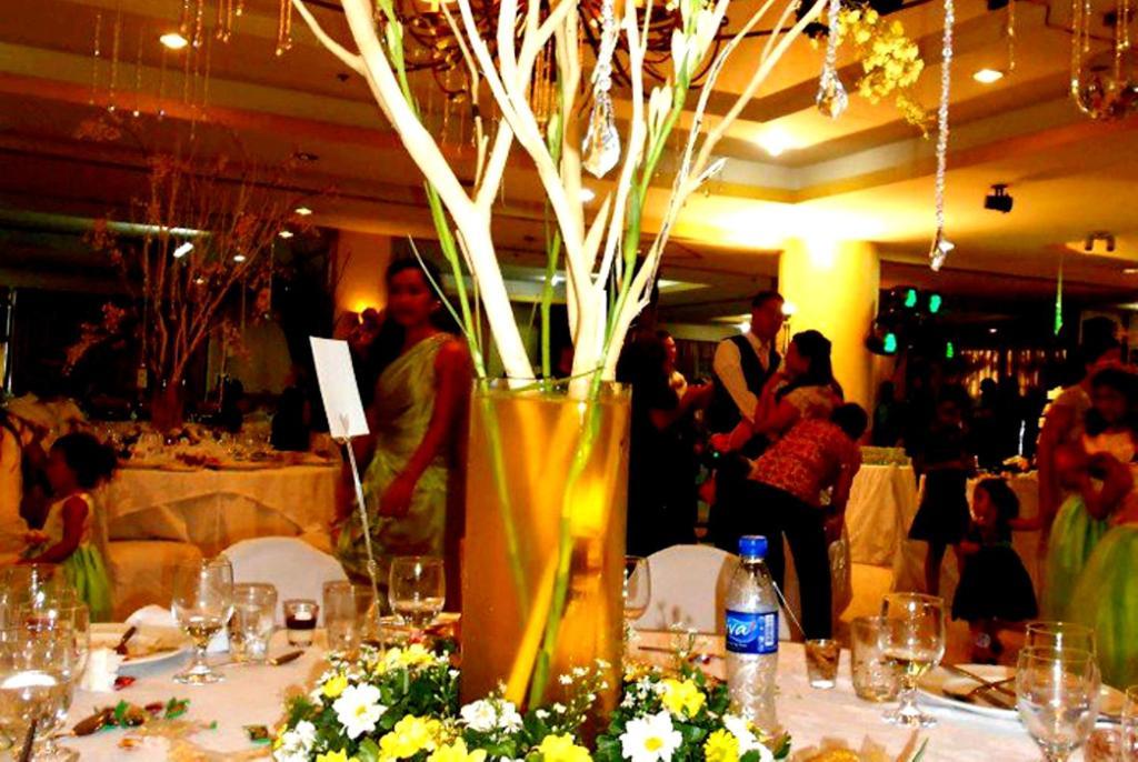 Cebu Business Hotel Εξωτερικό φωτογραφία